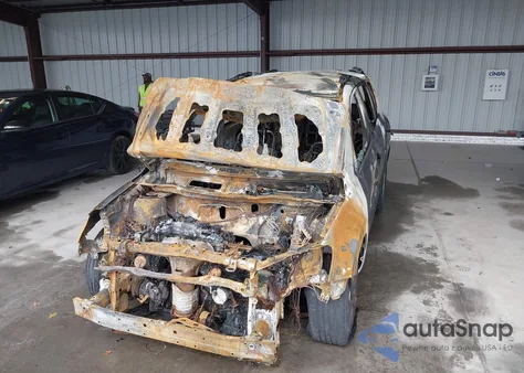 2007 Toyota Rav4 Limited from USA, damaged, VIN JTMBD31V176049448